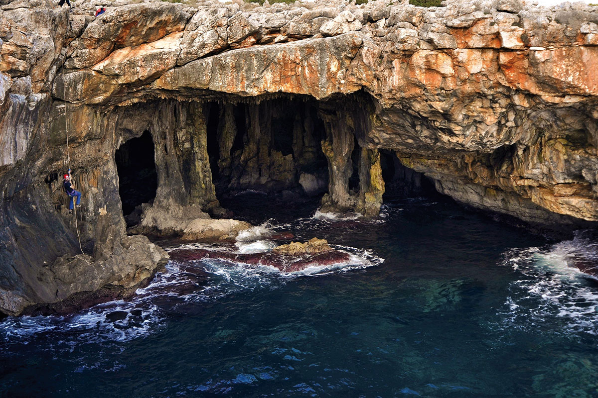 Mallorca's caves