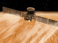 la maniobra d’aerofrenat a l’atmosfera marciana, duta a terme per l’<i>ExoMars Trace Gas Orbiter</i> l’octubre del 2016. 